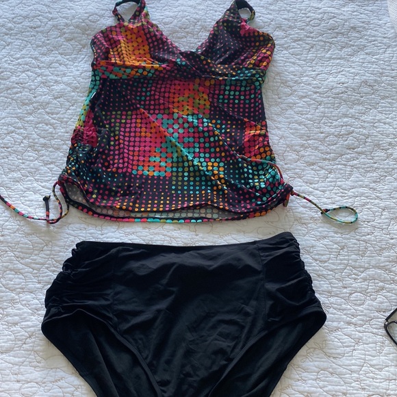 Captiva size 16 tankini set, top adjustable straps,Kona Sol bottom XL, 2 pieces! - Picture 2 of 9